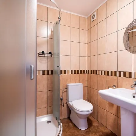 Stara Praga Krokodyl Rooms&dorms-praga Poludnie Βαρσοβία