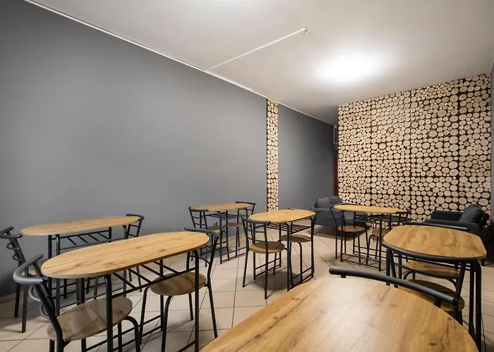 Krokodyl-stara Praga Południe Hostel