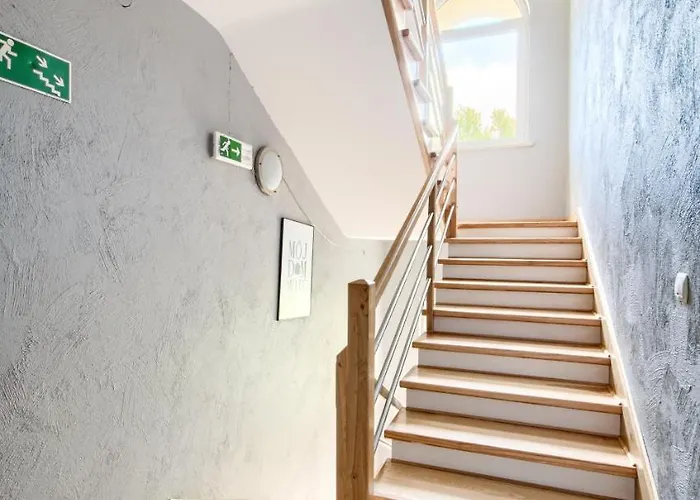 Hostel Krokodyl-stara Praga Południe Warszawa