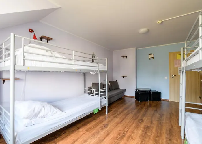 Krokodyl-stara Praga Południe Hostel Warszawa