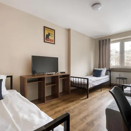 Hostel Stara Praga W Warszawie -family&cozy Atmosphere
