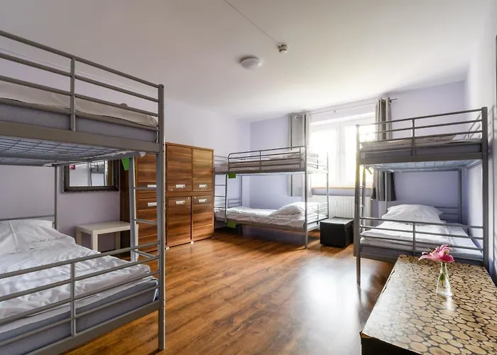 Stara Praga Krokodyl Rooms&dorms Hostel Warschau