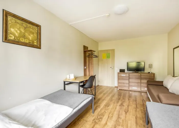 Krokodyl-stara Praga Południe Hostel Warszawa